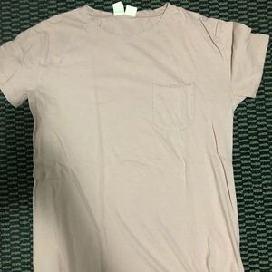 Urban Outfitters Elongated Scoop Bottom Pocket Tee